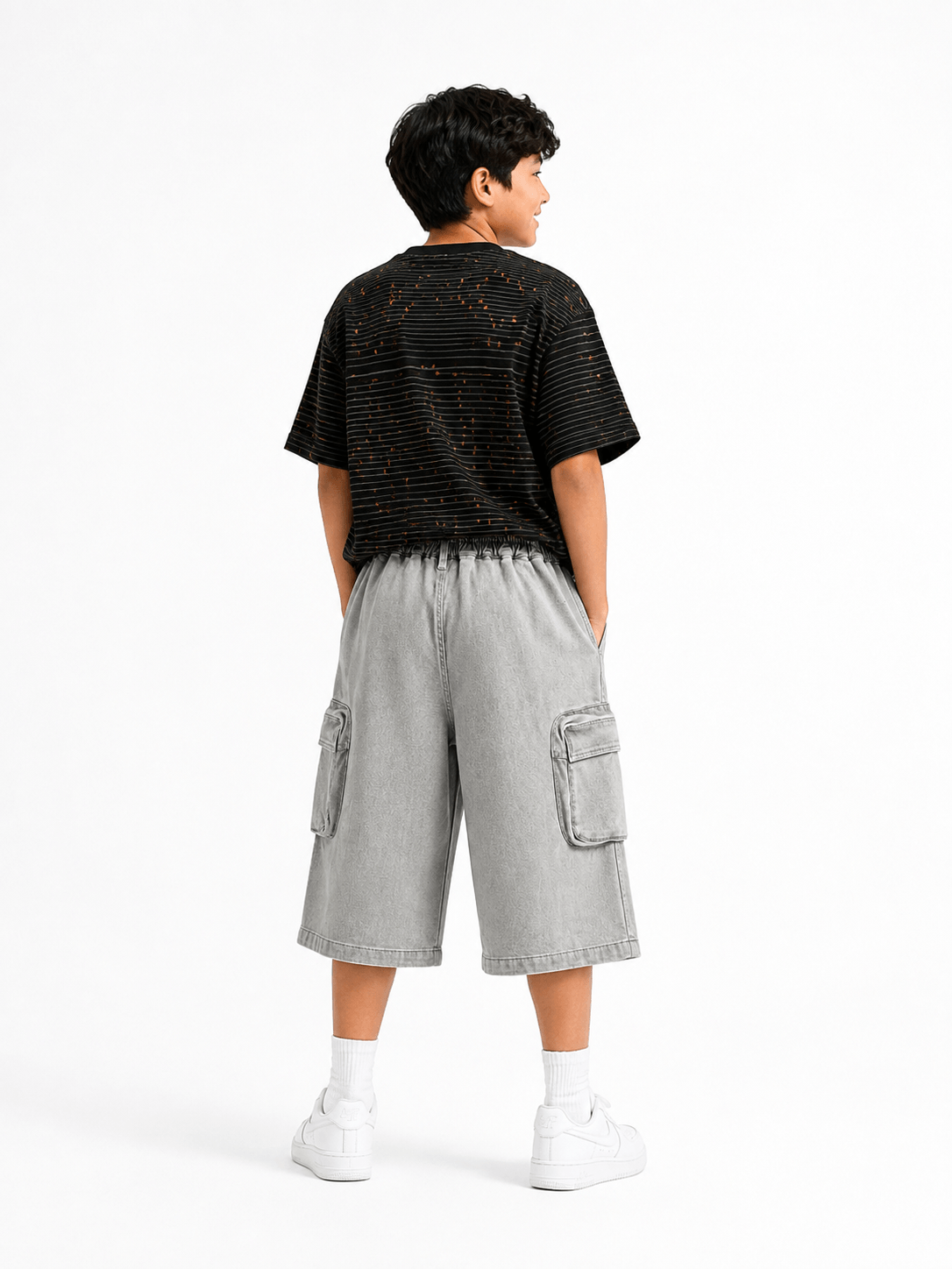 Multi-Pocket Wide-Leg Denim Cargo Shorts Light Grey - Suviara Little - Photo 4